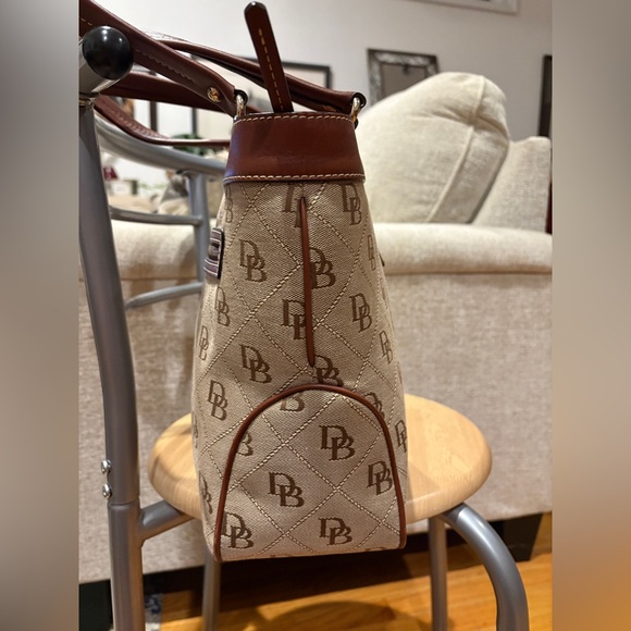 Dooney and Bourke Vintage Signature Canvas Tote - Picture 8 of 17